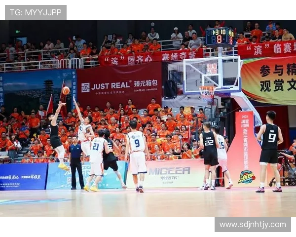 杭州篮球队荣登篮球意识排行榜第四位展现团队实力与潜力 杭州篮球队荣登篮球意识排行榜第四位展现团队实力与潜力