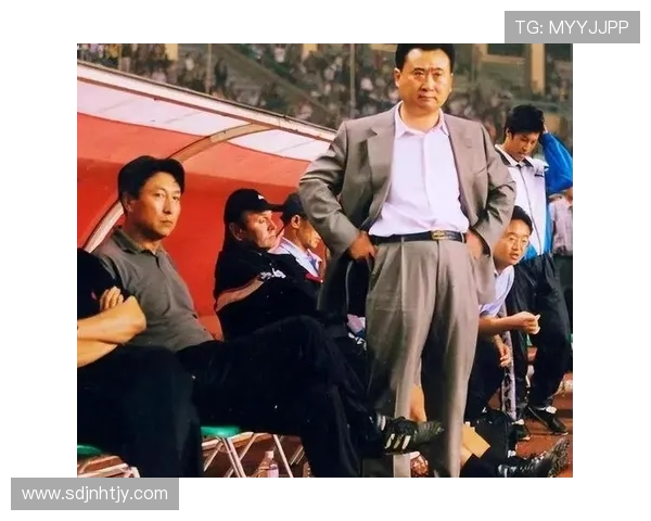 王健林心目中的足球明星是谁他为何如此钟情于他