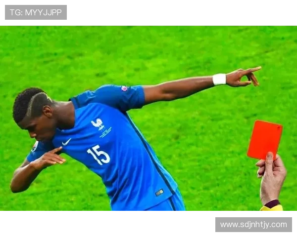 足球明星搞笑瞬间集锦图片分享让你捧腹大笑的幽默时刻 足球明星搞笑瞬间集锦图片分享让你捧腹大笑的幽默时刻